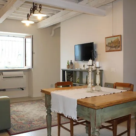 Finestra Sul Mare - A * فانو